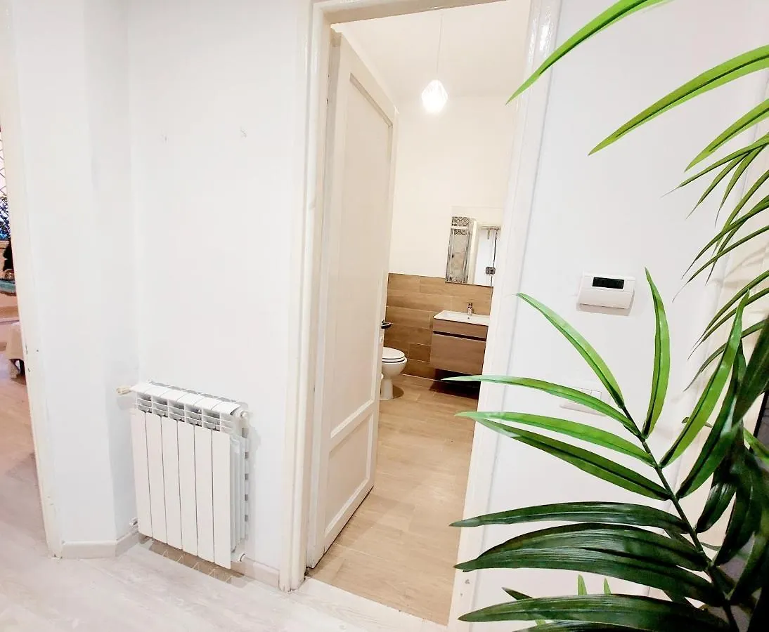 Bbhome Stylish Gold Apartment Near Trastevere Station Rome 0*,  Italy